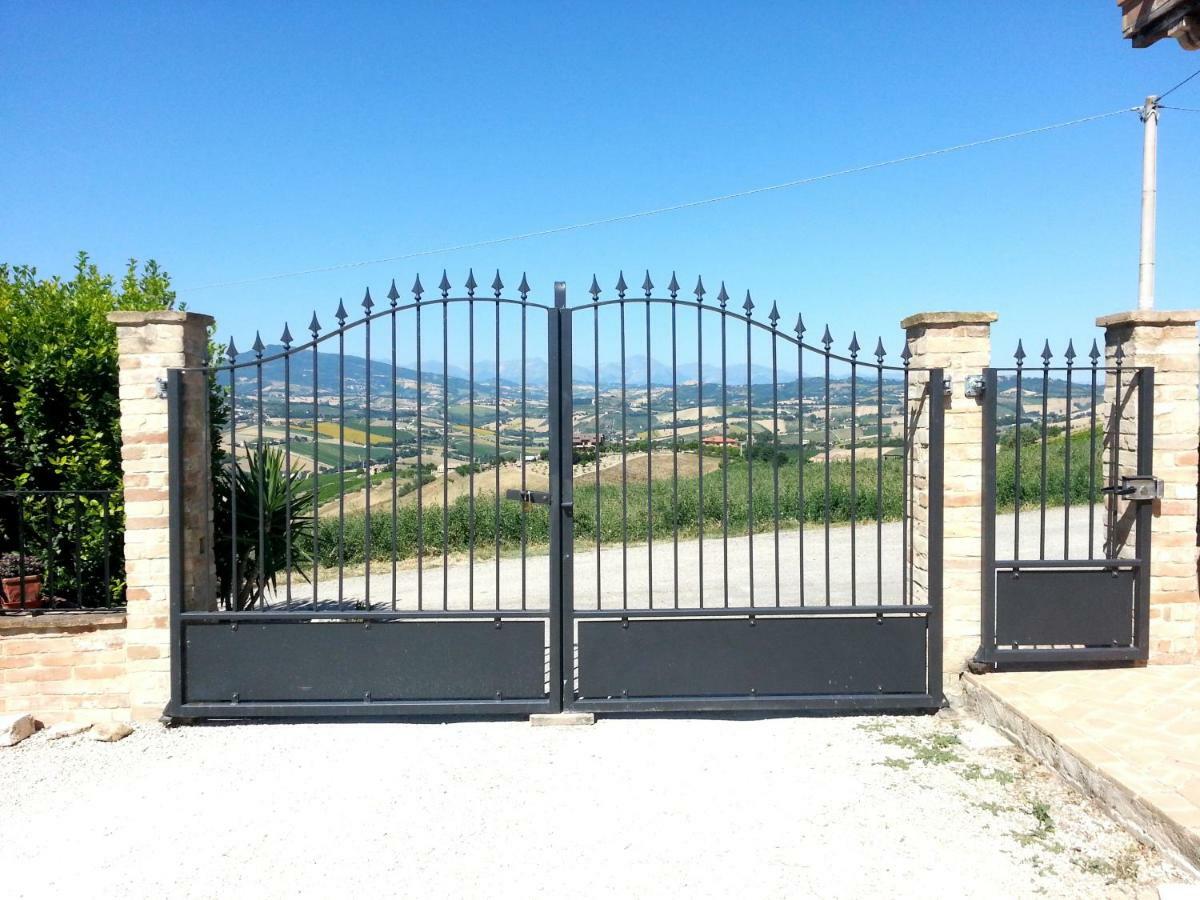Agriturismo Galanti Cossignano Kültér fotó