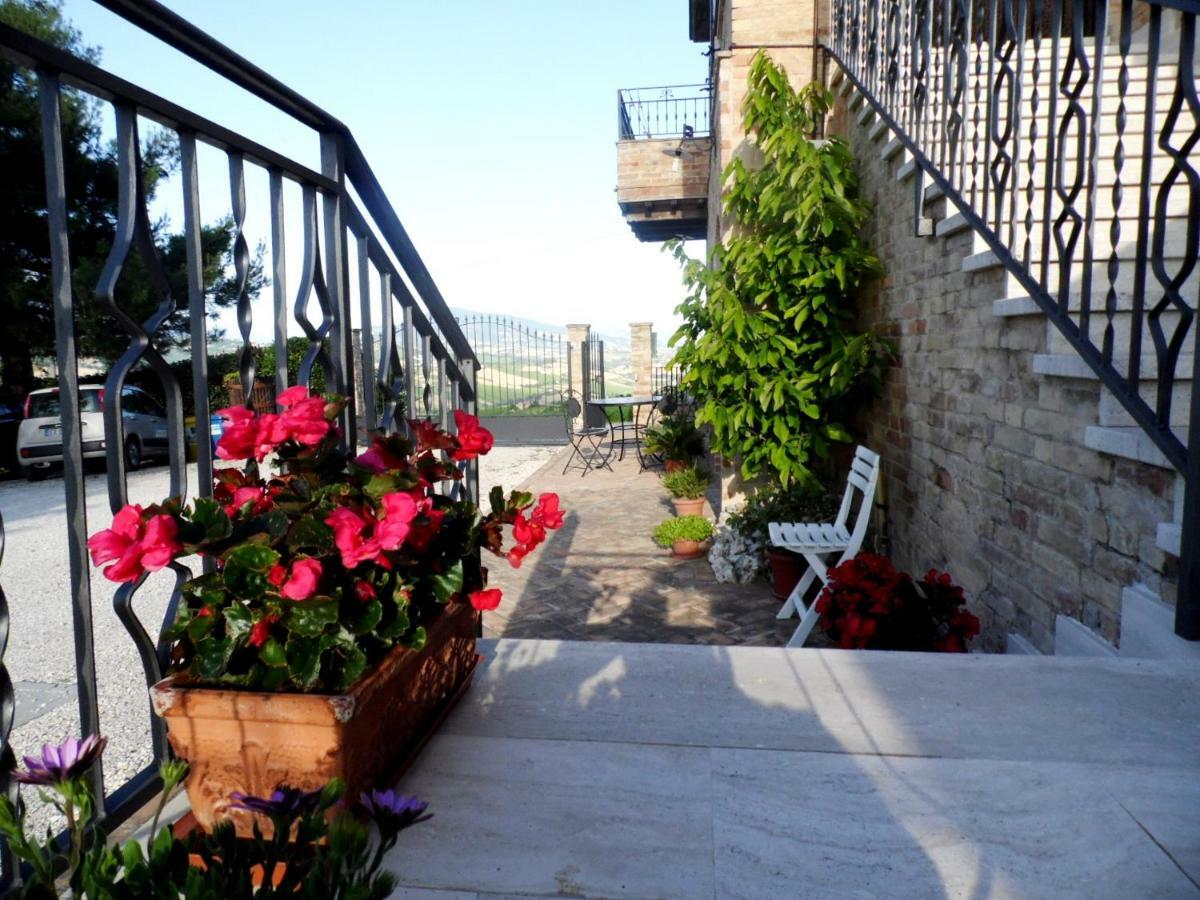 Agriturismo Galanti Cossignano Kültér fotó