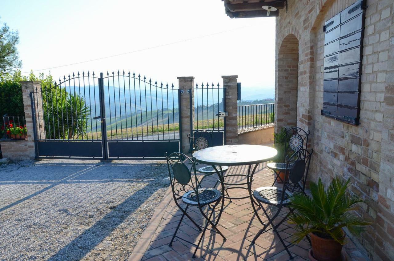 Agriturismo Galanti Cossignano Kültér fotó